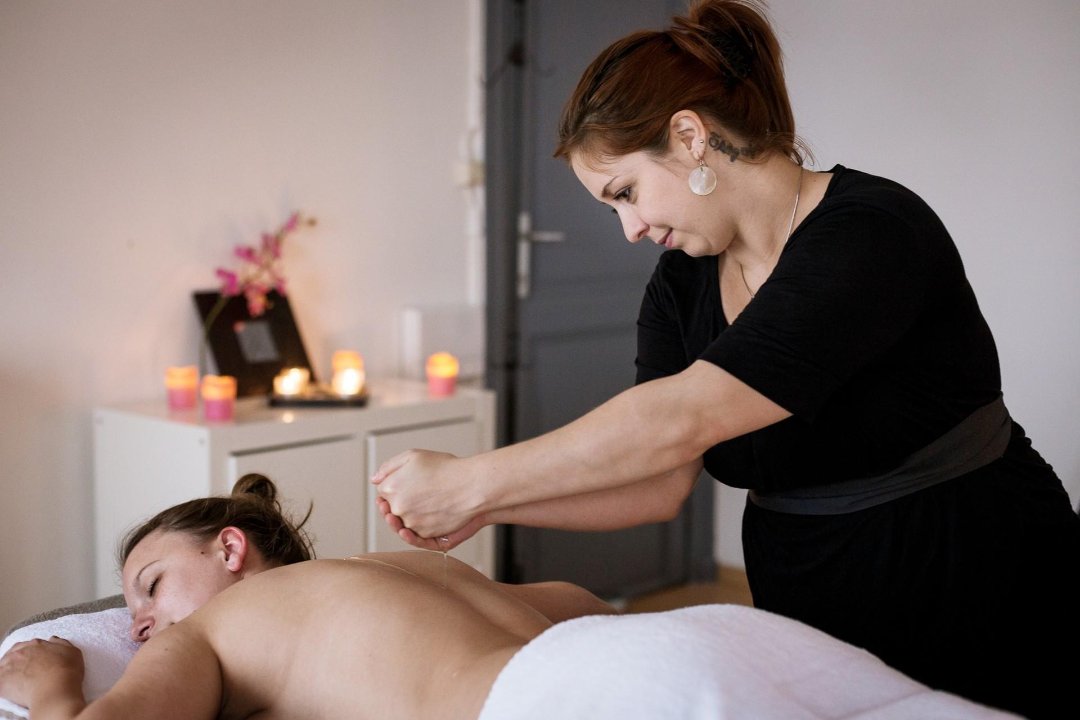 O'Zen Massage, Globe, Ukkel