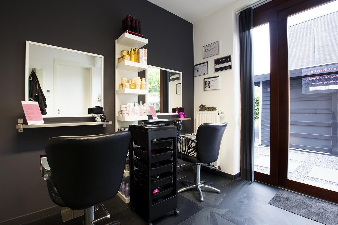 Laura's Hairstyling, Boomkwekerserf, Gelderland