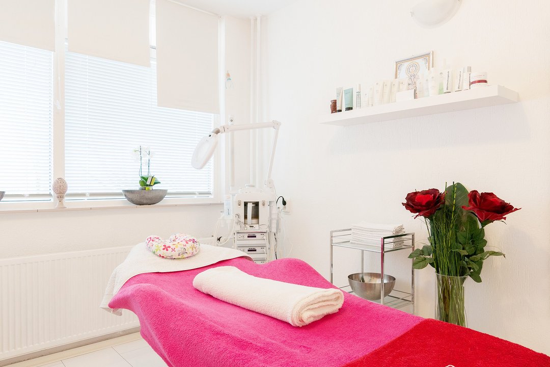 Beautysalon Coco, Sassenheim, Zuid-Holland