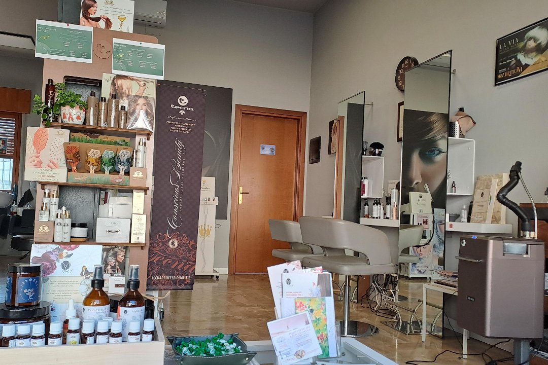 Marcella Hair Styles, Concesio, Lombardia