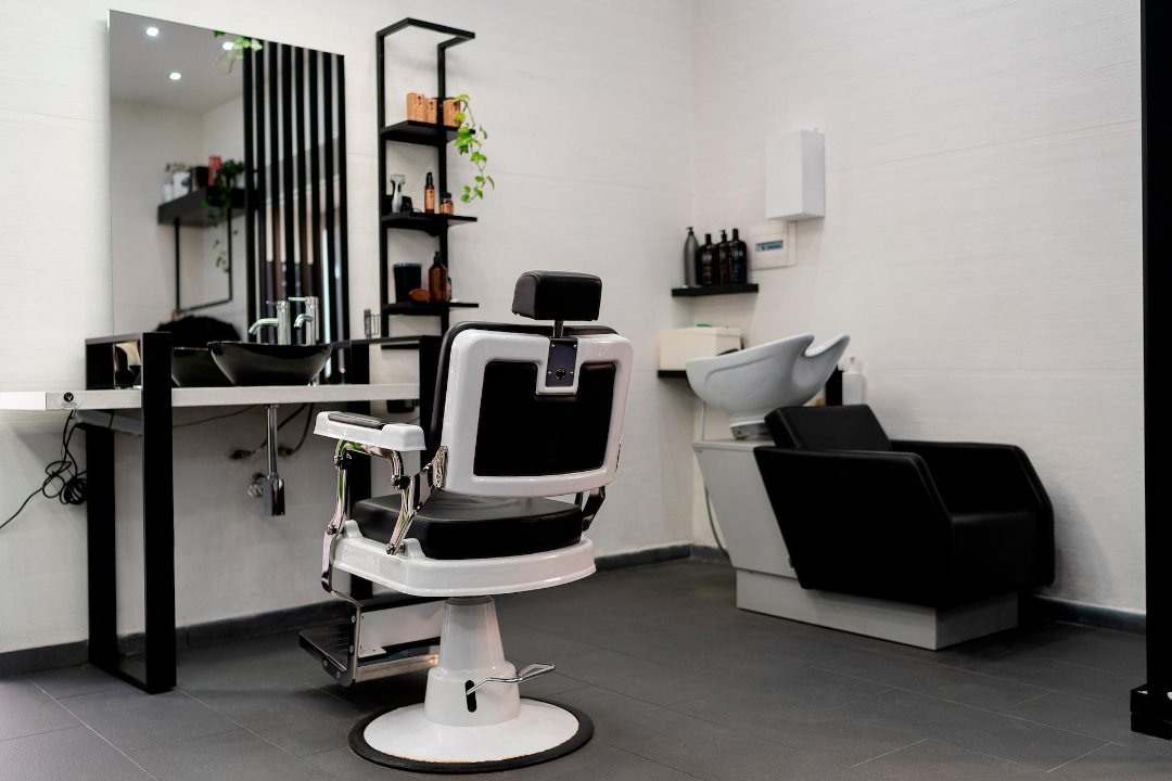 Men Concept Store, Campania