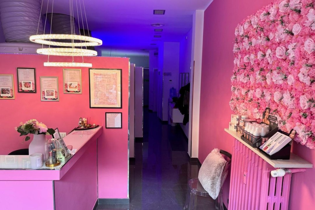 Beauty & Sun, Rondinella - Baraggia - Restellone, Lombardia