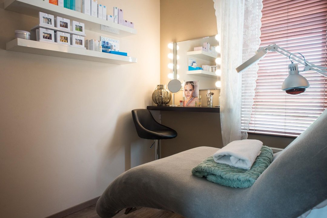 Schoonheidssalon Verana, Mill, Noord-Brabant