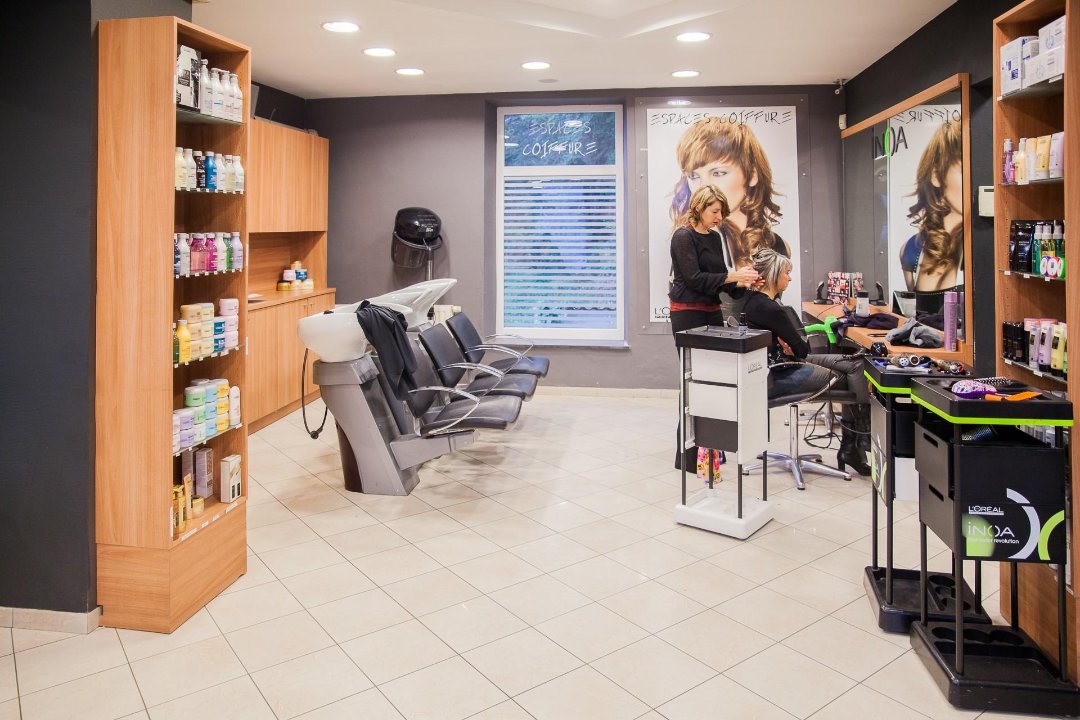 Espaces Coiffure - Chaumont, Chaumont-Gistoux, Province du Brabant wallon