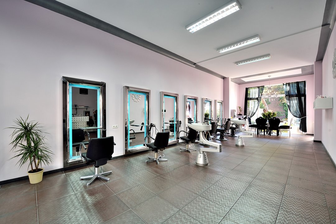 Pem Hair & Beautysalon, Willem de Zwijgerlaan, The Hague