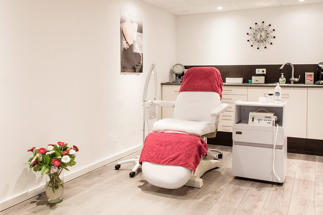 Siham Pedicure, Almere Buiten, Almere
