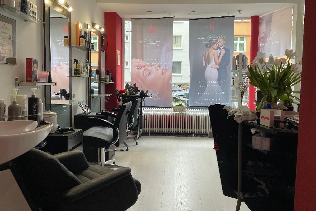 Julias Hair Lounge, Witten