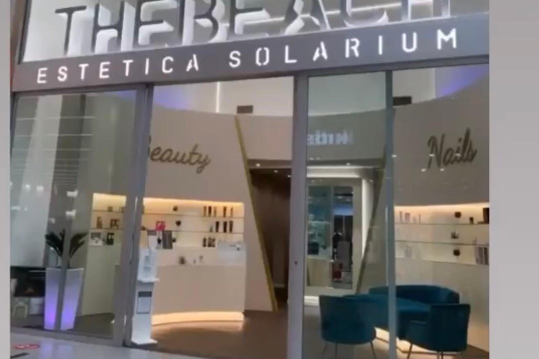 The Beach Estetica Solarium c/o Carosello, Carugate, Lombardia