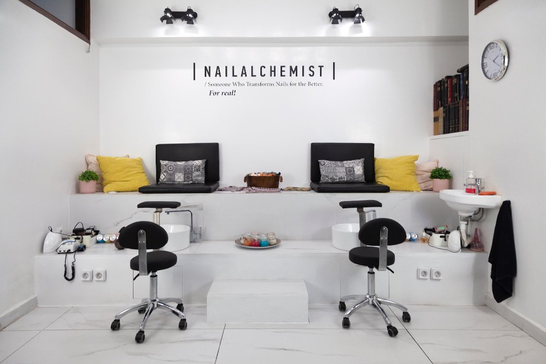 NAILALCHEMIST, Piraeus, Attica