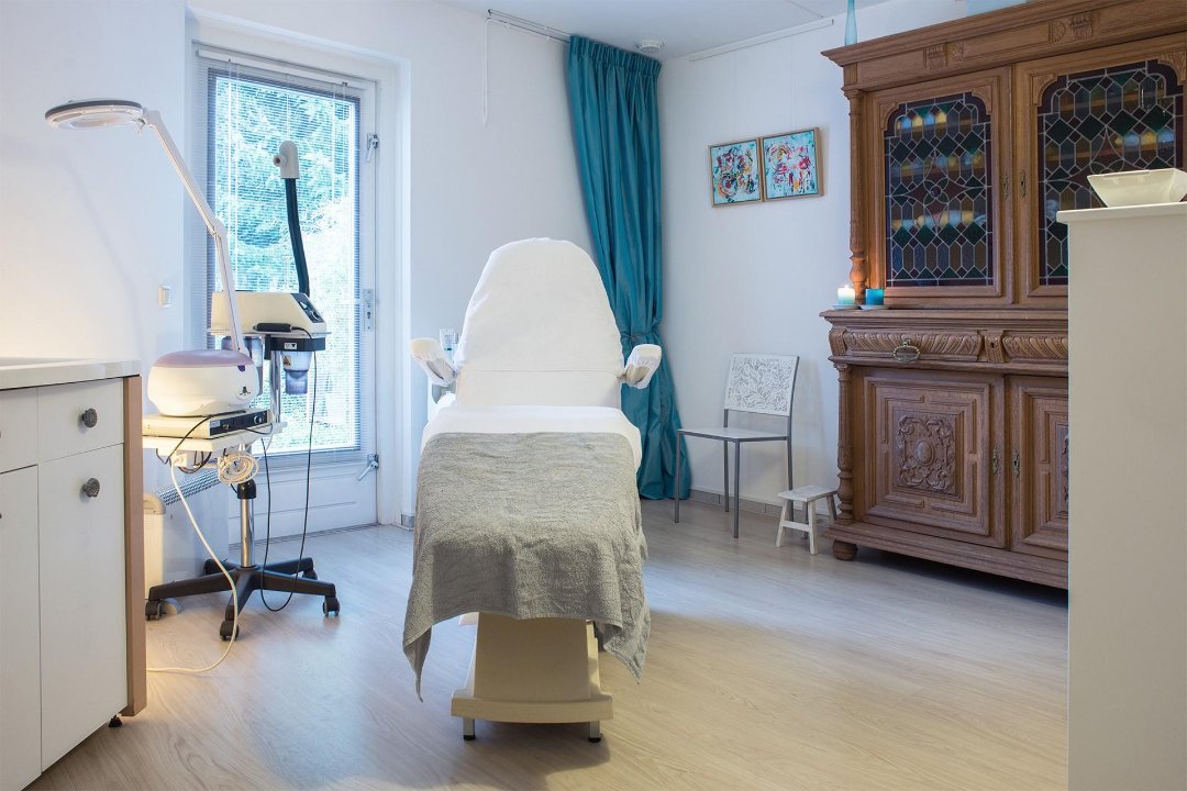 Monique Broekhuisen Estheticiënne, Beringstraat, Noord-Brabant