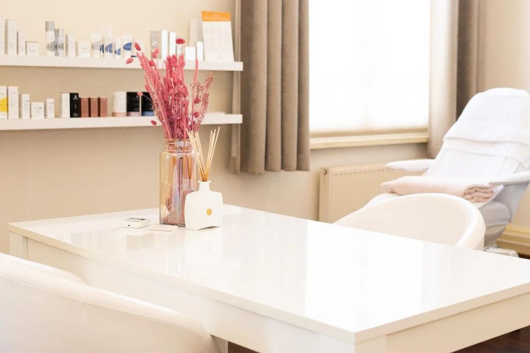 Wonderful Skin Clinic, Voormalig Rijks HBS Groningen, Groningen