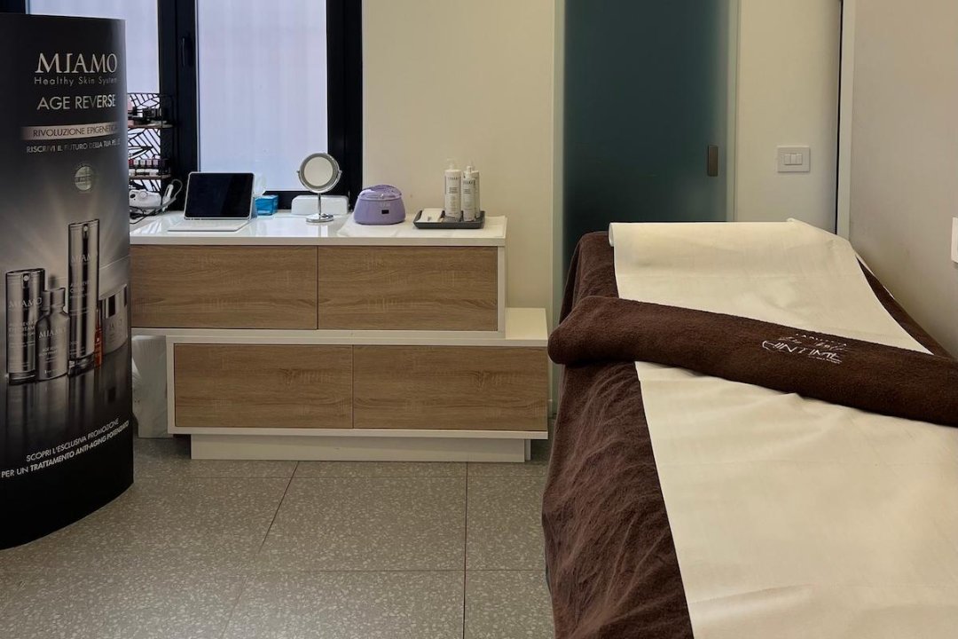 AquaChiara by Farmacia De Poli, Casoretto, Milano