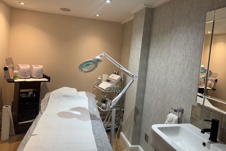 Alicia Hair & Beauty - Sourcils & cils Hammersmith - Photo de galerie - OneBooking