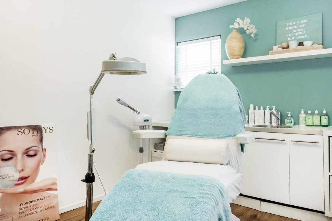 The Beauty Shop, Shoener, Flevoland