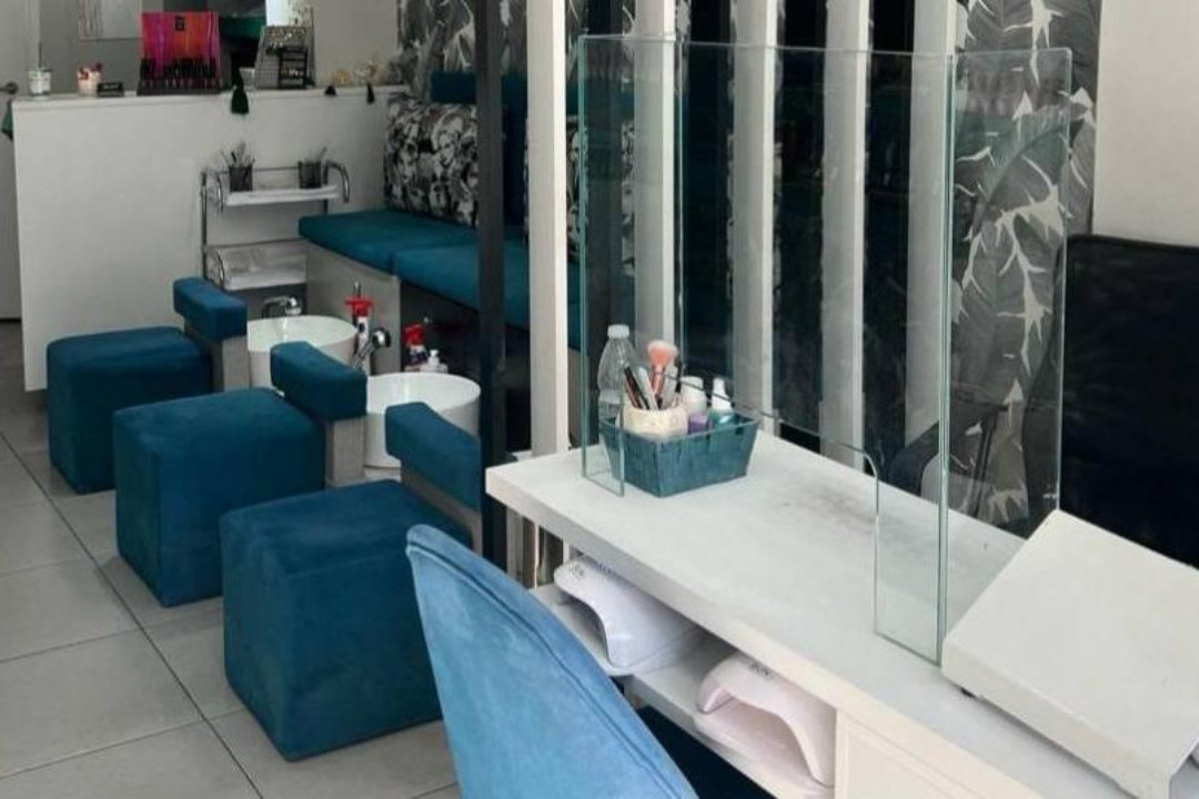 Bella Queen Nail Salon, Kallithea, Athens