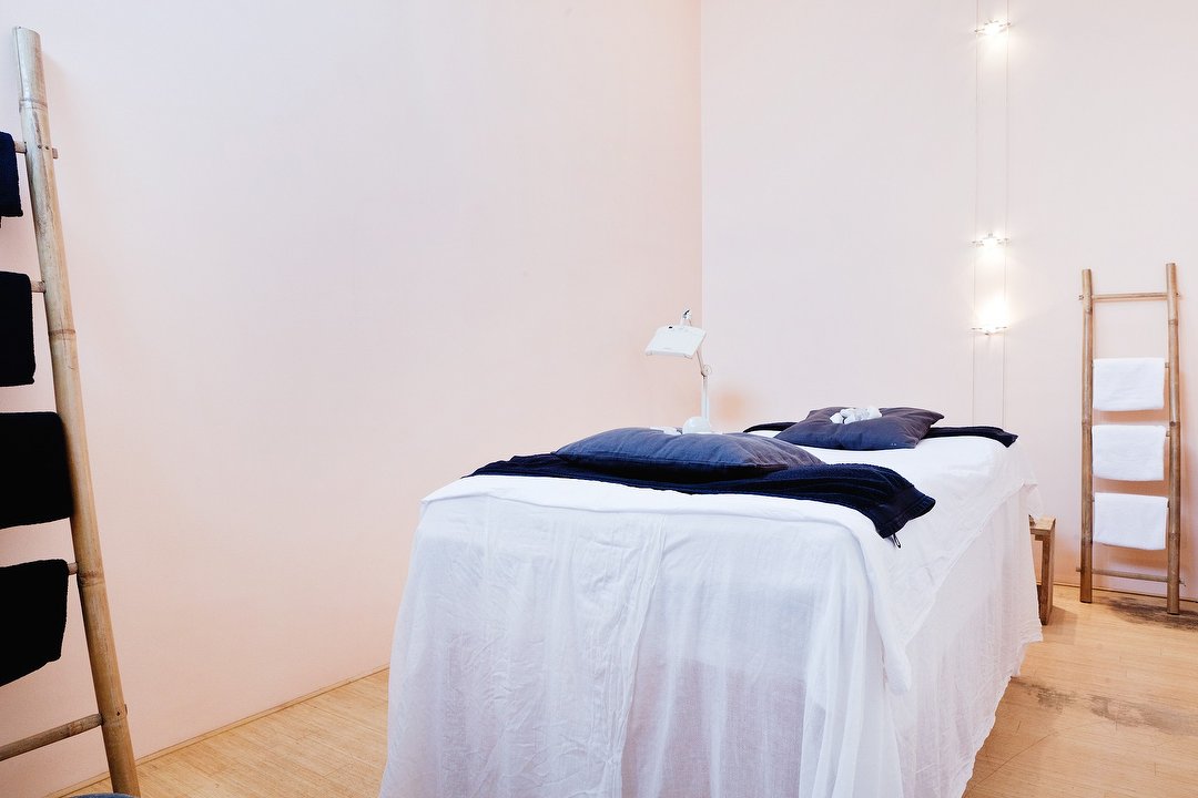 Utsukusy Schoonheidssalon, Voorschoten, Zuid-Holland
