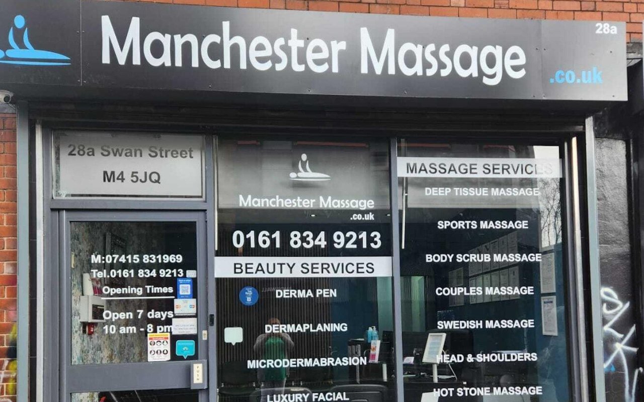 Teen girls in Manchester