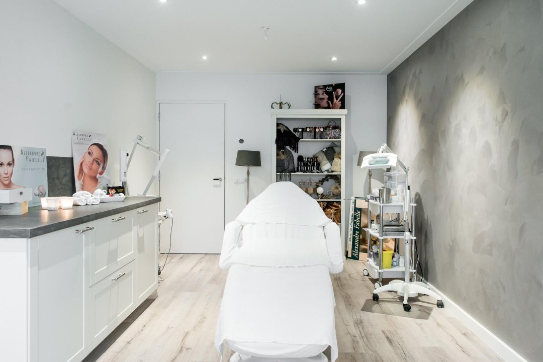 Beautysalon Kingstijn & Pedicure, Tappersweg, Haarlem