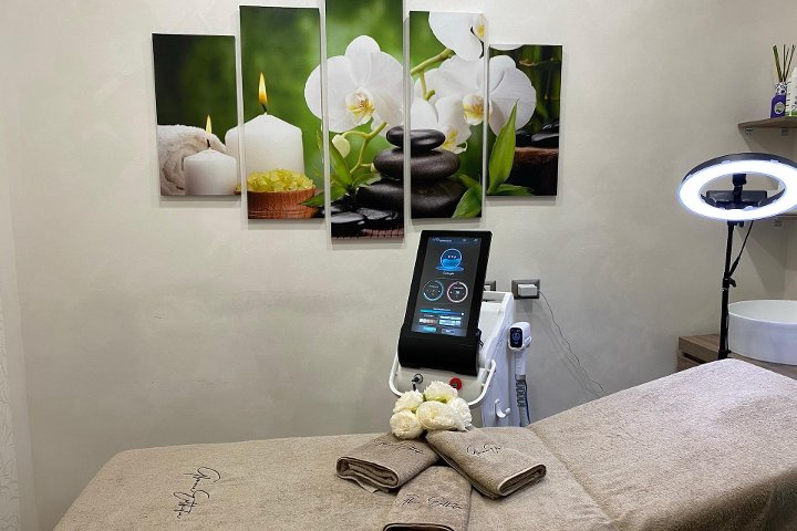 Crystal Nails - Messina - Onglerie Messina - Photo de galerie - OneBooking