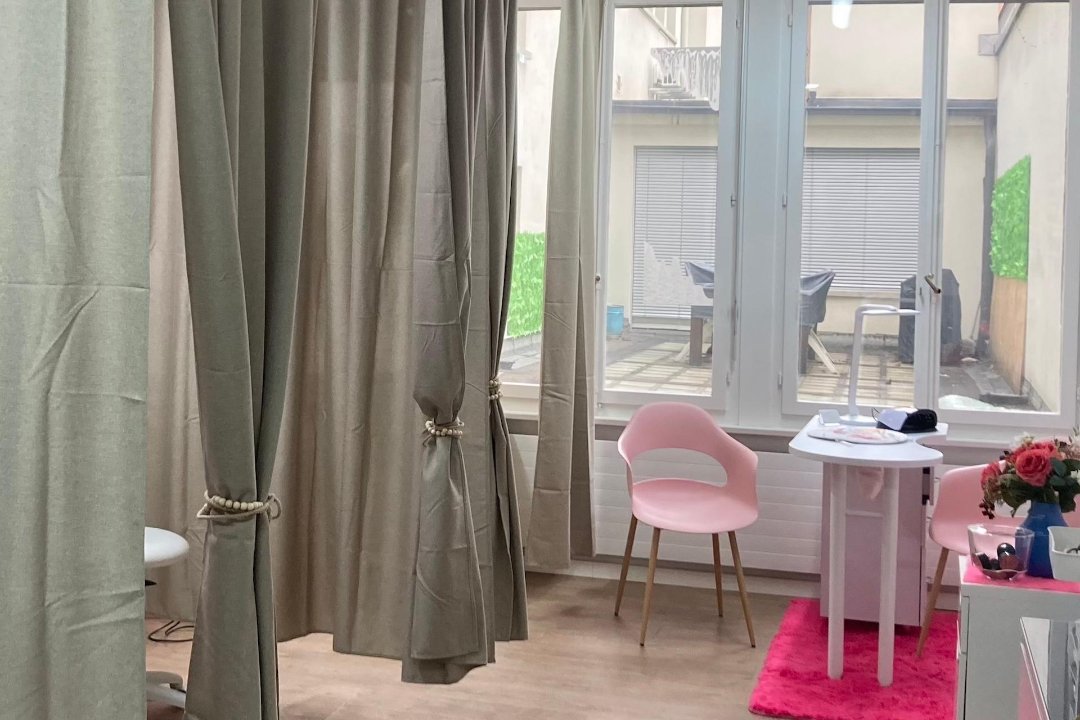 Yvonne Nails, Gelbes Quartier, Bern