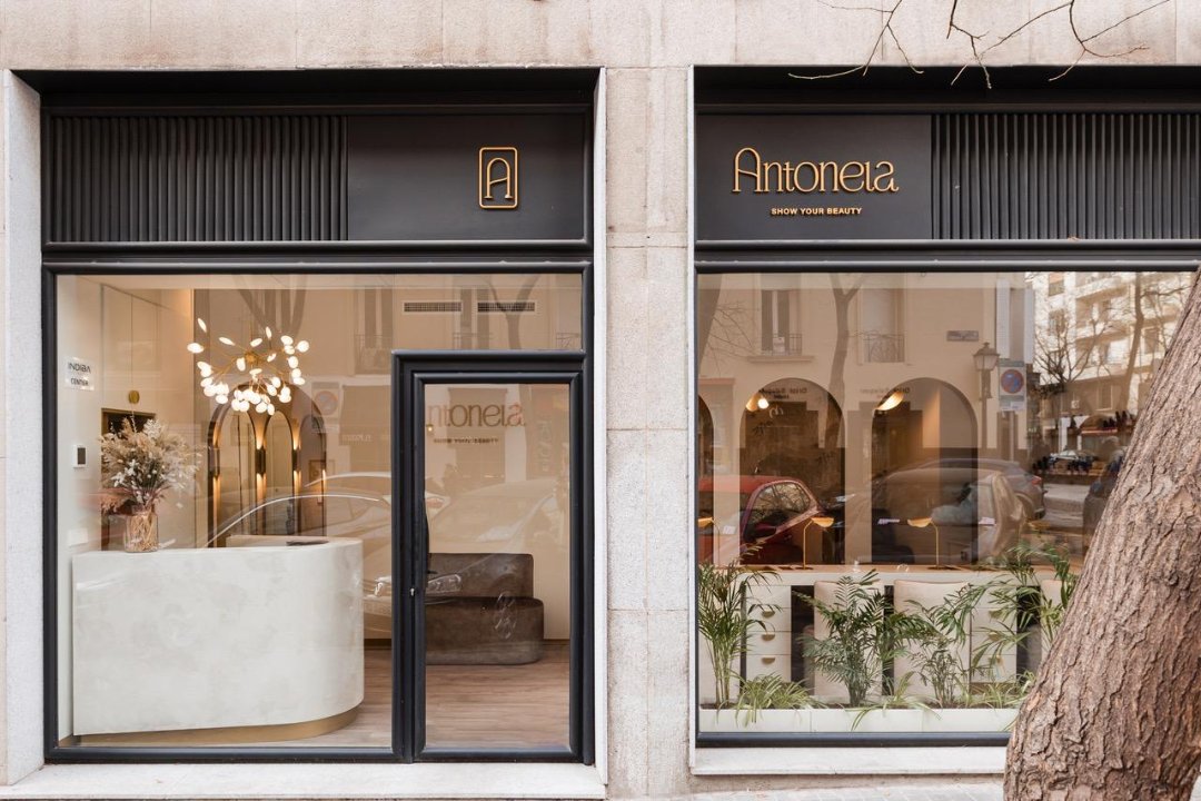 Antonela Show Your Beauty, Lista, Madrid