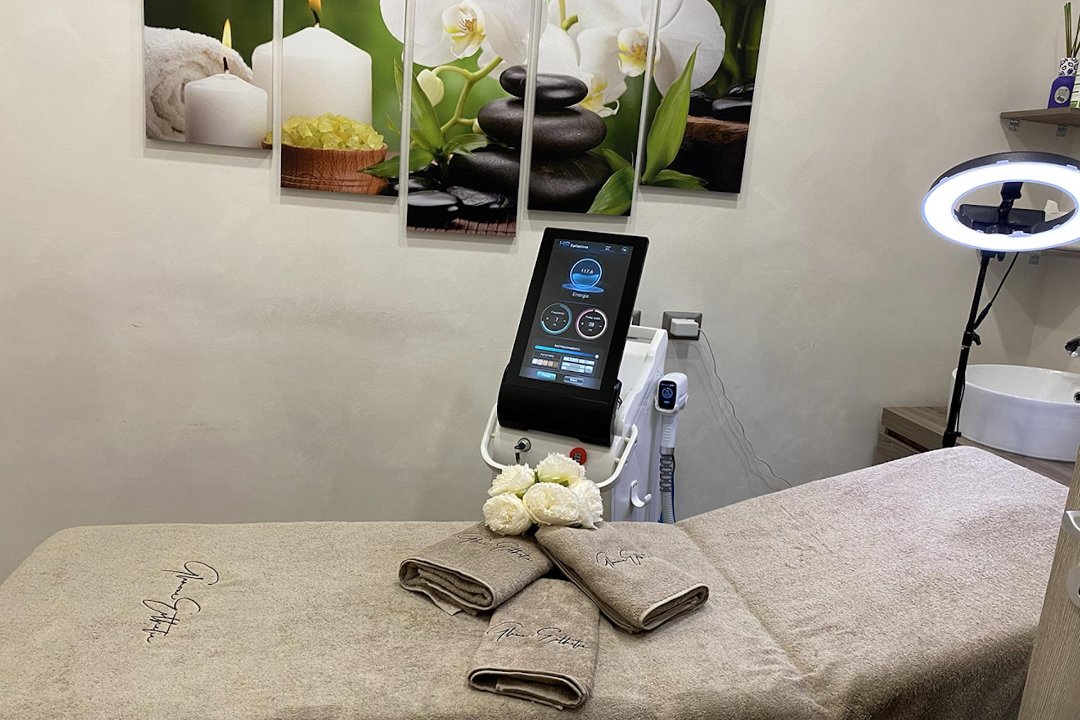 Crystal Nails - Reggio Calabria, Centro, Reggio Calabria