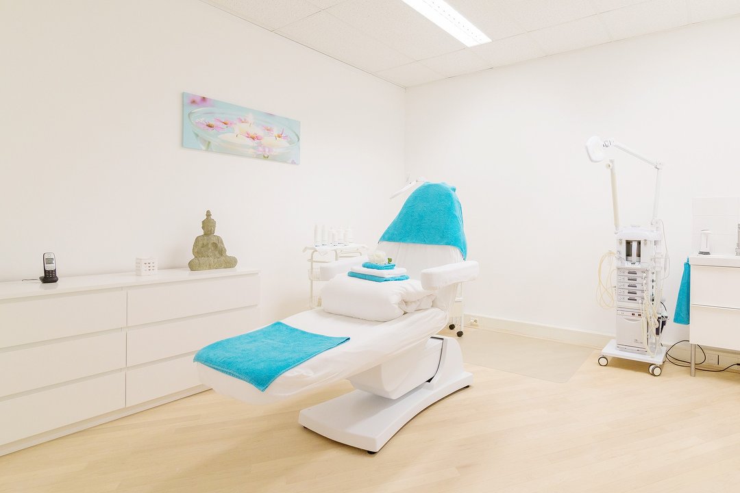 CorpoCare - Beauty Clinic, Huizen, Noord-Holland