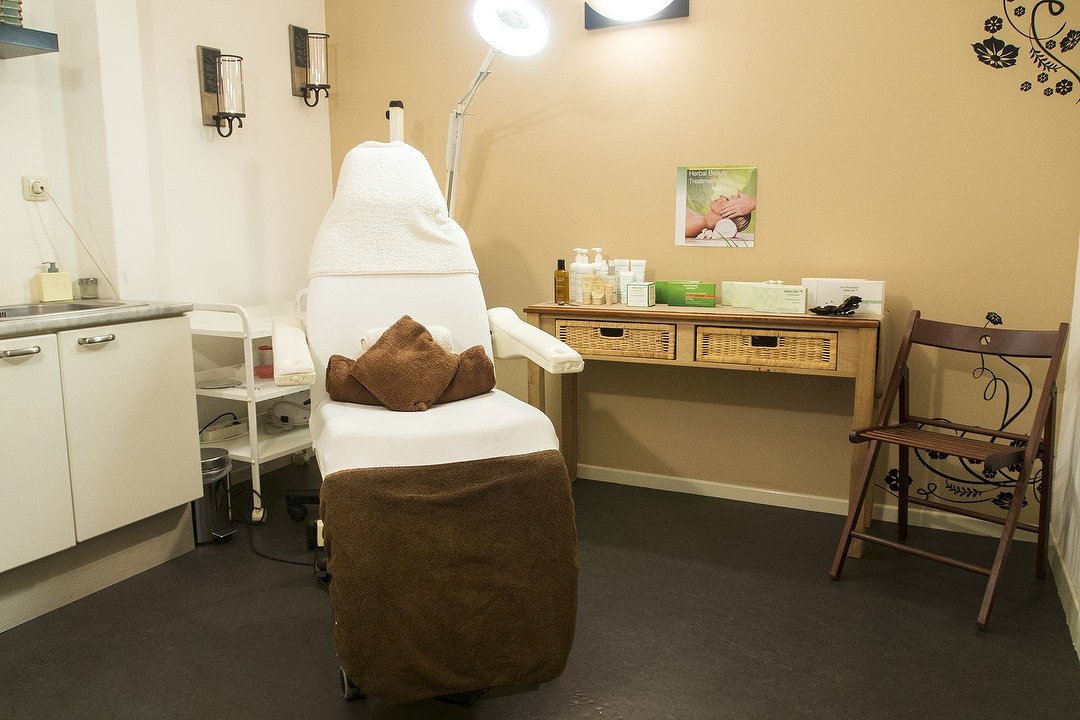 Beauty Wellness & Nails Brielle, Brielle, Zuid-Holland