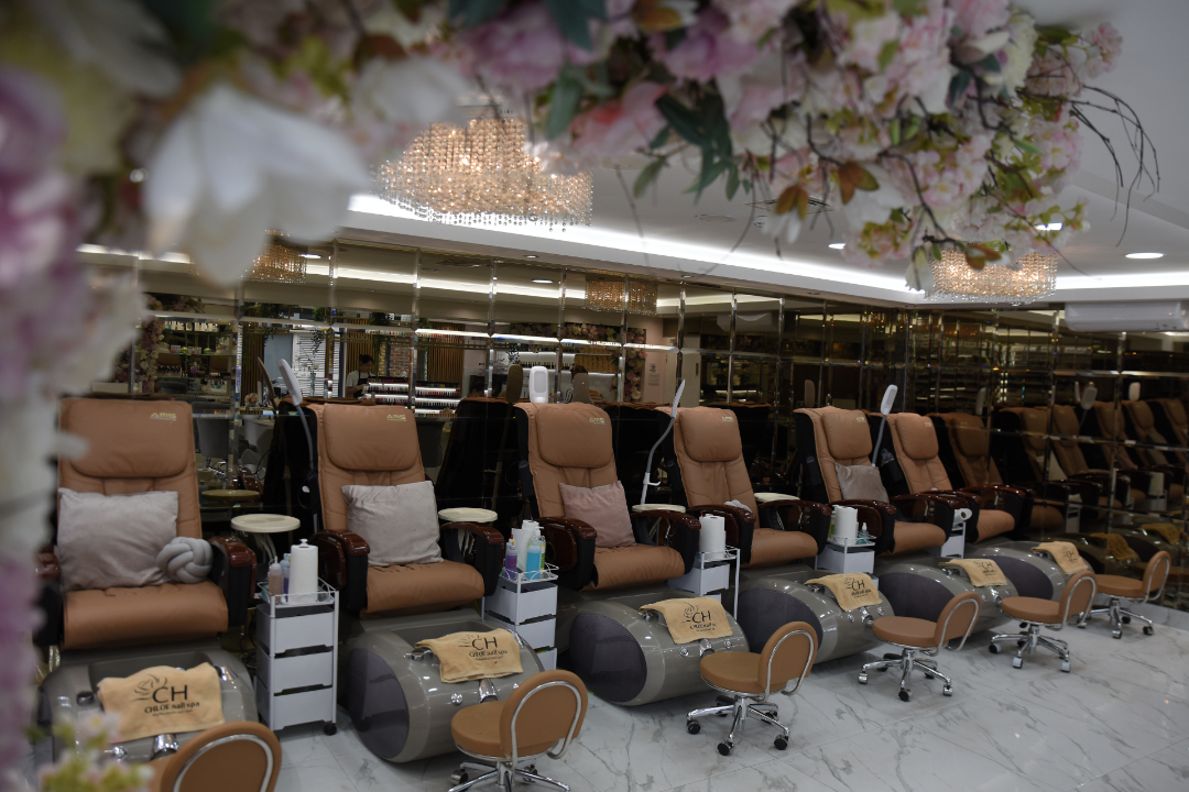 Chloe Nail Spa Nail Salon in Egerton Gardens, London Treatwell