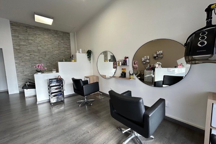 Dacci un taglio di Noemi Musatti - Coiffure Brescia - Photo de couverture - OneBooking