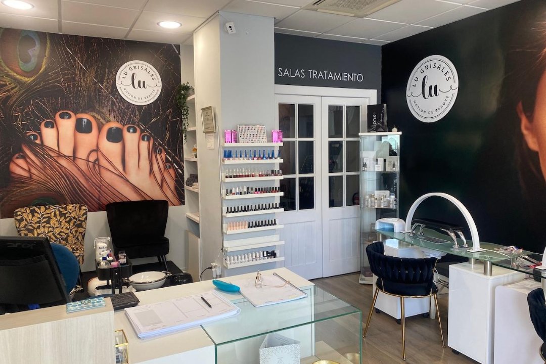 Salon de Belleza Simuyce, Mendebaldea, Pamplona