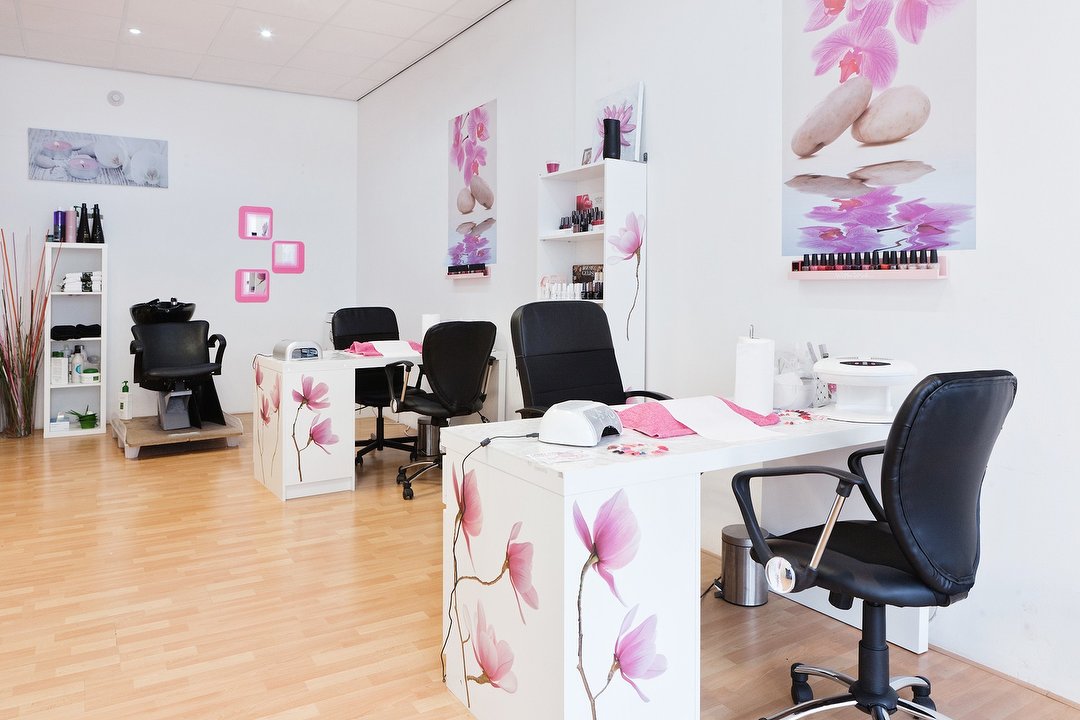 Sanaz Nails, Zwart Janstraat, Rotterdam