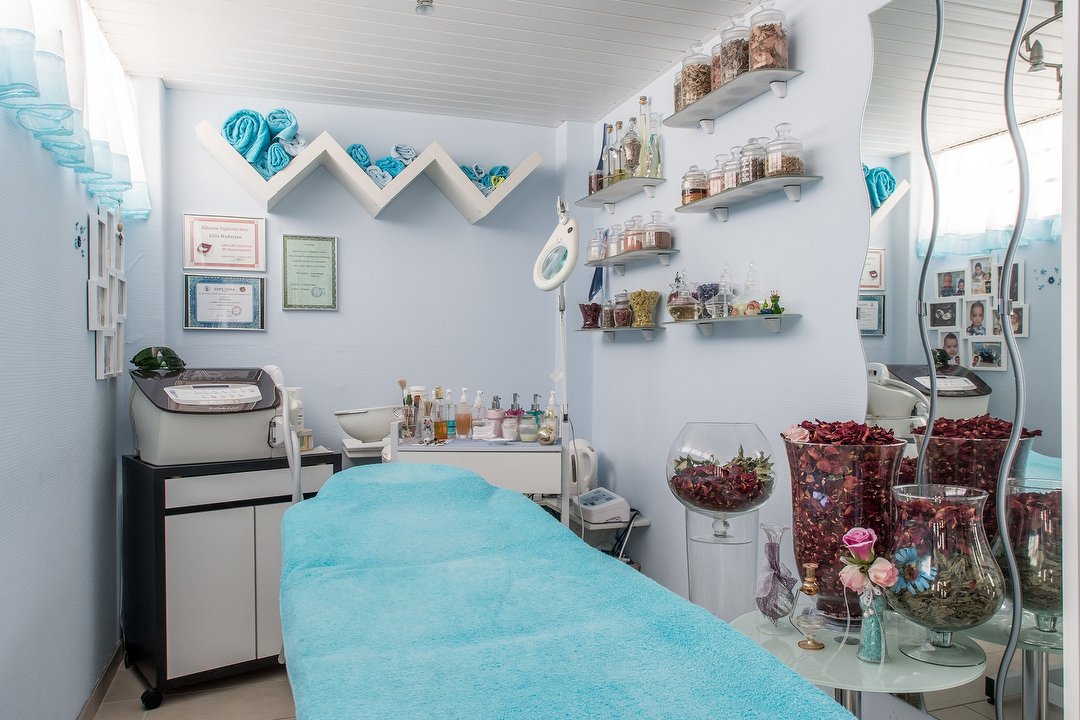Ararat Beauty Salon Nadarjan, Kempenaar, Flevoland