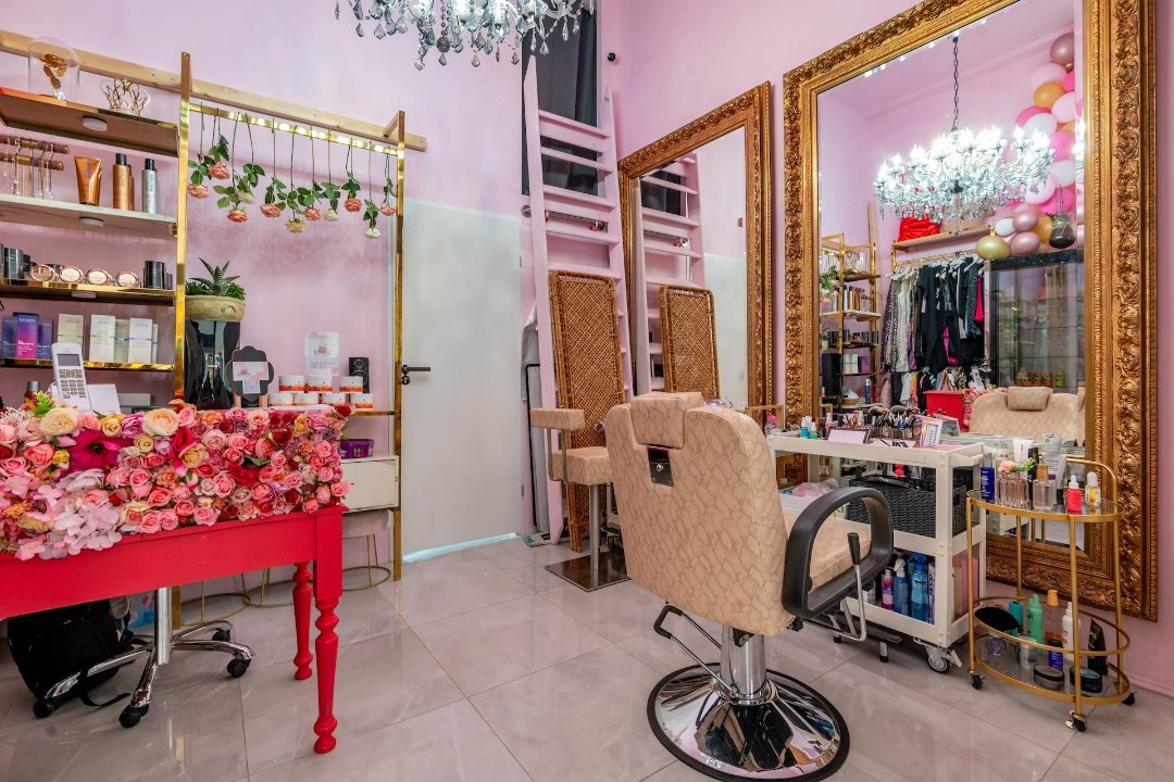 KINANA Beauty Salon, Broersveld, Zuid-Holland