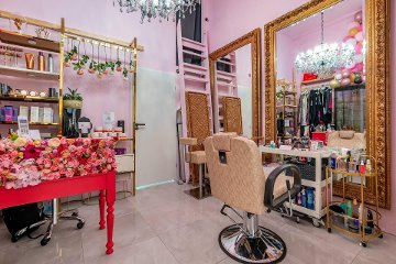 KINANA Beauty Salon