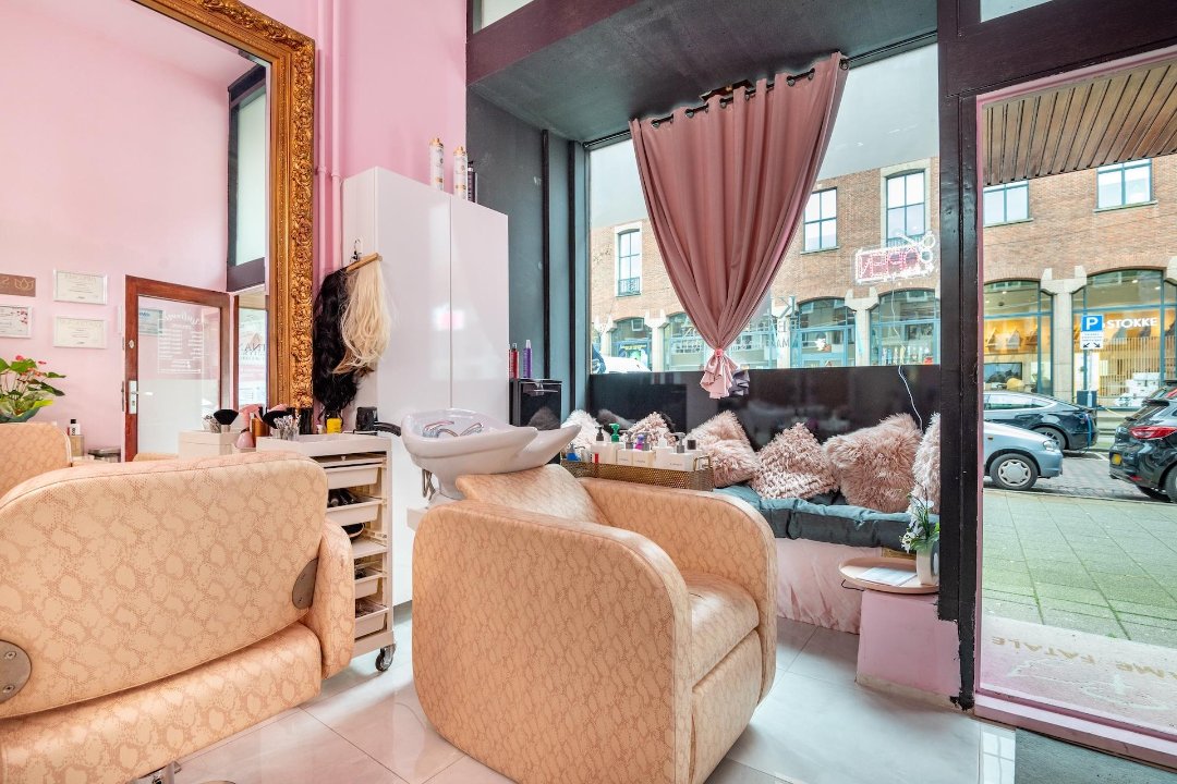 KINANA Beauty Salon, Broersveld, Zuid-Holland