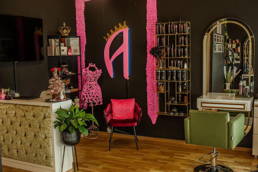 Princess Beauty & Hair Salon By Lucy, Dietikon