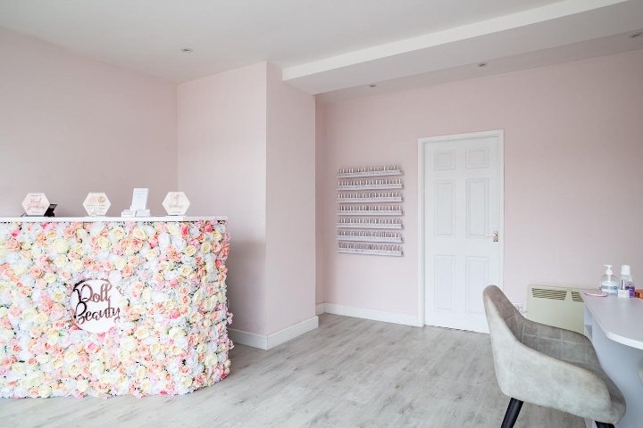 Jade Olivia Beauty Therapist - Sourcils & cils Leeds - Photo de galerie - OneBooking