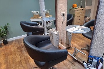 A Cut Above The Rest at Chapel Hair