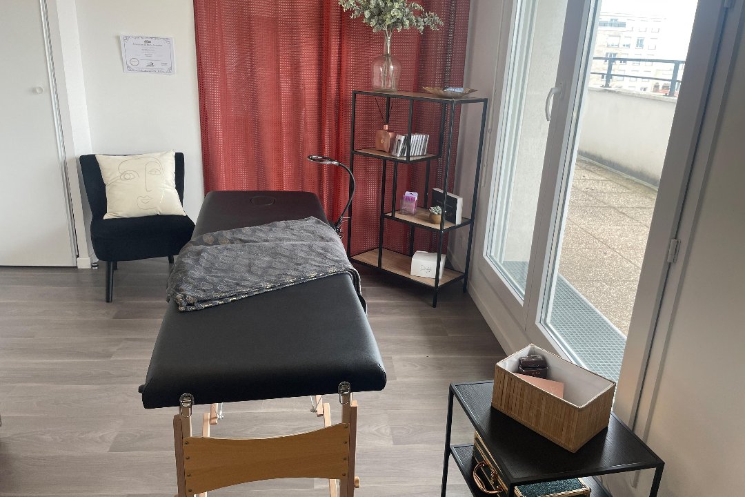 Nyna Lashes, Athis-Mons, Essonne