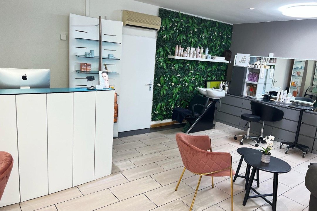 Lorelay Hair Solutions, Sihlfeld, Zürich