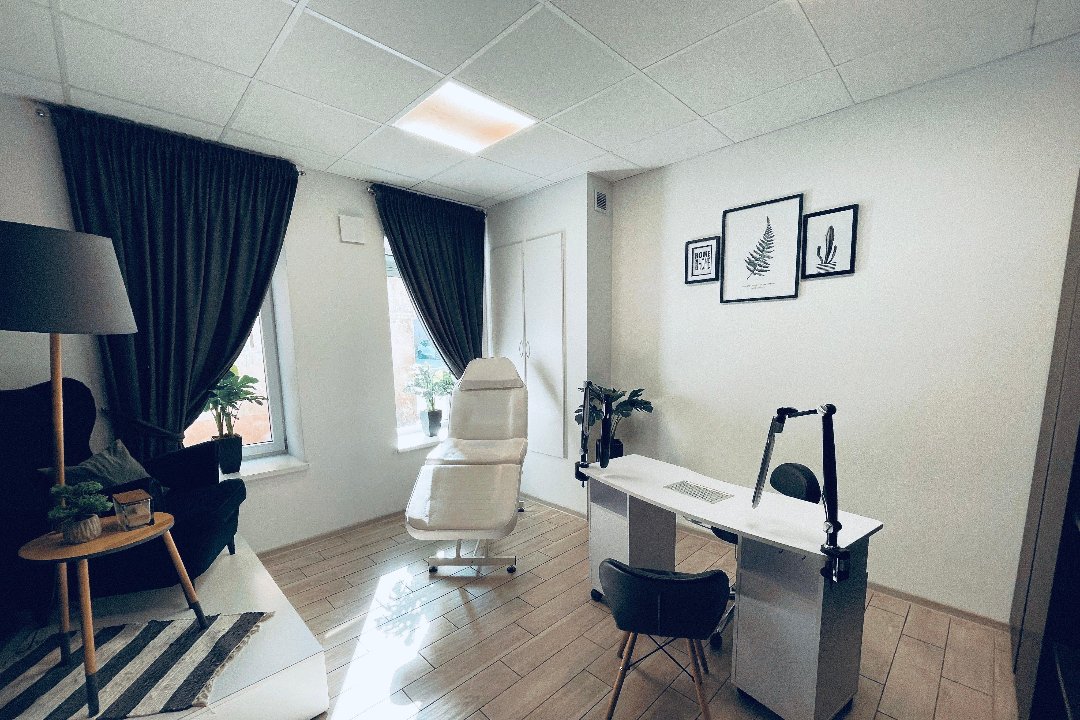 Manikiūristė Kristina - Hair Style House, Senamiestis, Kaunas