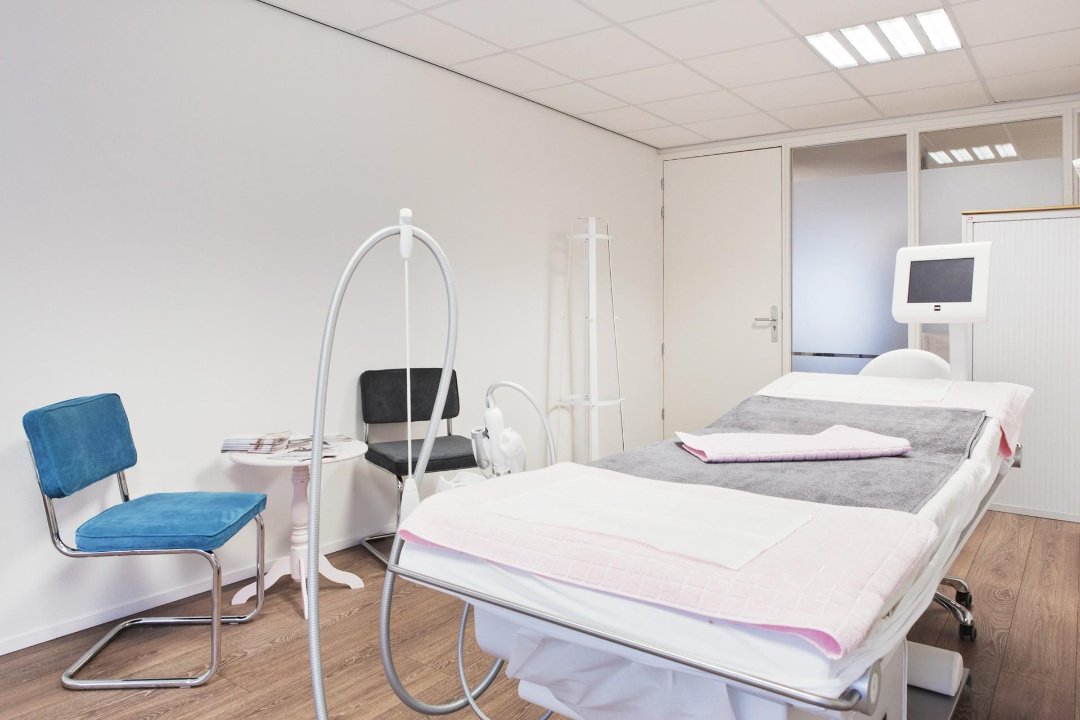 Huidtherapie Derma Sensation - Capelle a/d IJssel, Bermweg, Zuid-Holland