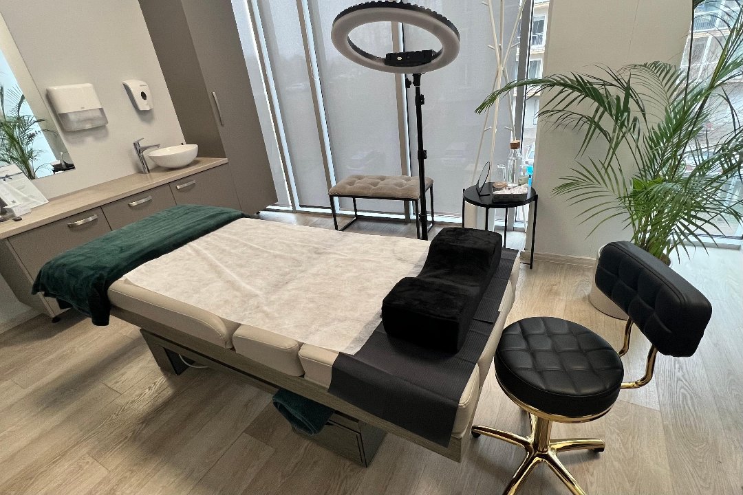 Pmu&Eyelashes O.K, Visoriai, Vilnius