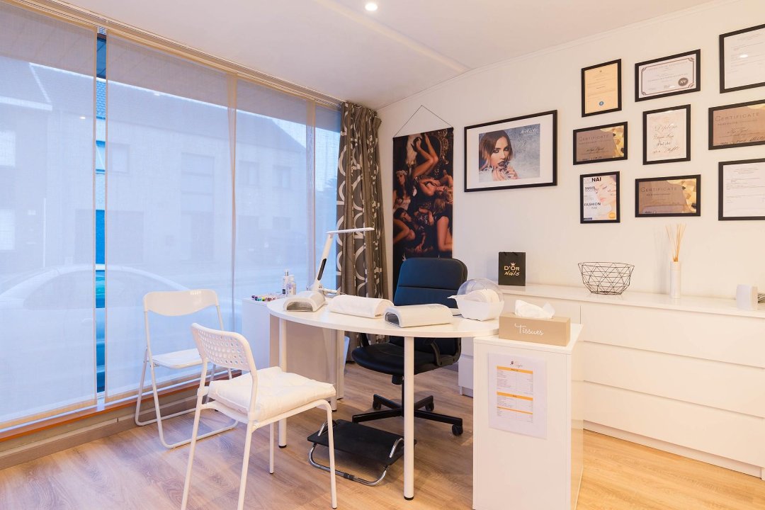 Maya Make-Up & Nails, Evergem, Gent