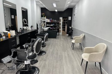 Almaraz Peluquería y Barbería