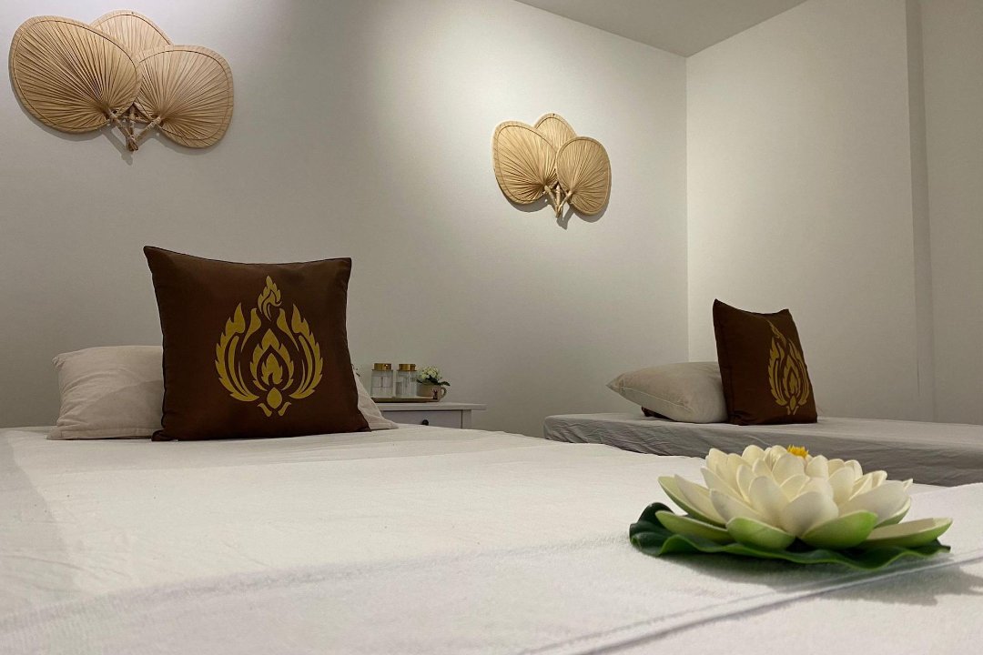 YU Thai Massage & Spa, Dübendorf