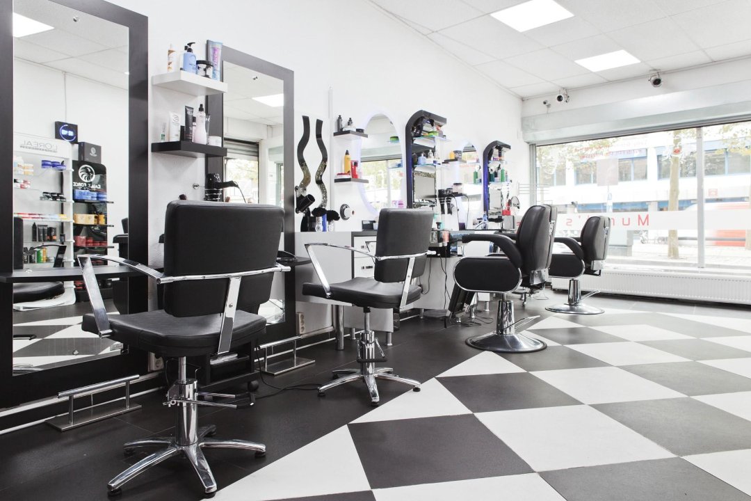 Murat's Barber Salon, Broersveld, Zuid-Holland