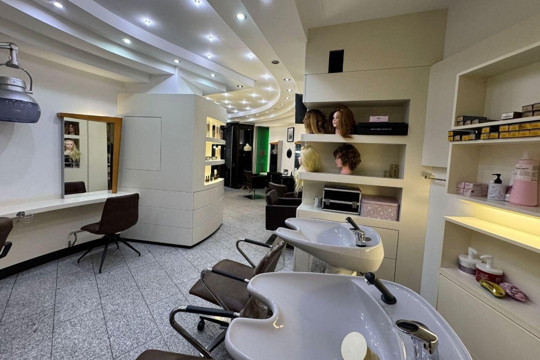 P&M Salon, Innere Stadt, Linz