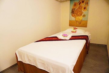 Muh Thai Massage